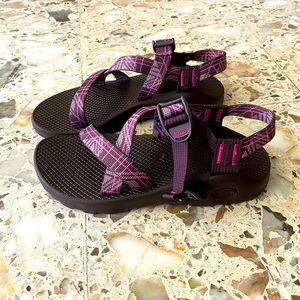 Chaco Z/1 Classic Sandals Women's Sz 7 Pink and Brown.